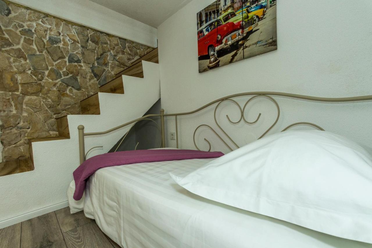Bluesun Sibenik Apartments Buitenkant foto
